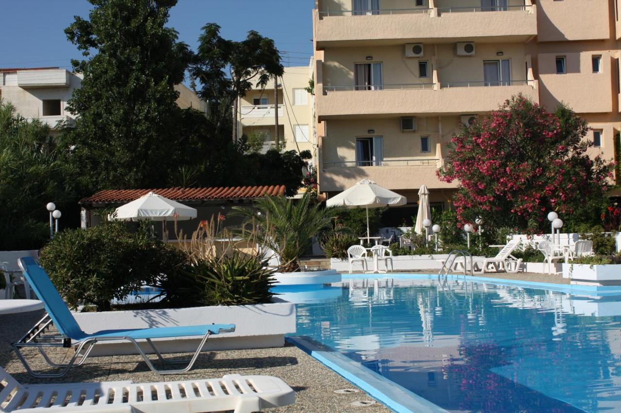 Albatross Hotel Maleme المظهر الخارجي الصورة