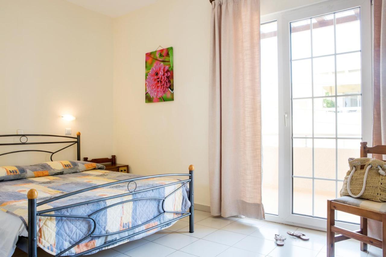 Albatross Hotel Maleme المظهر الخارجي الصورة