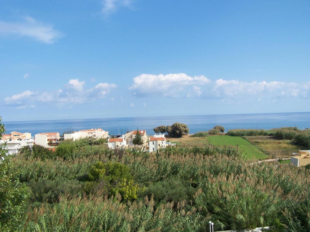 Albatross Hotel Maleme المظهر الخارجي الصورة