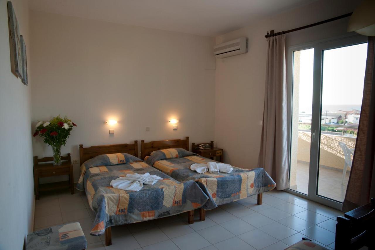 Albatross Hotel Maleme المظهر الخارجي الصورة